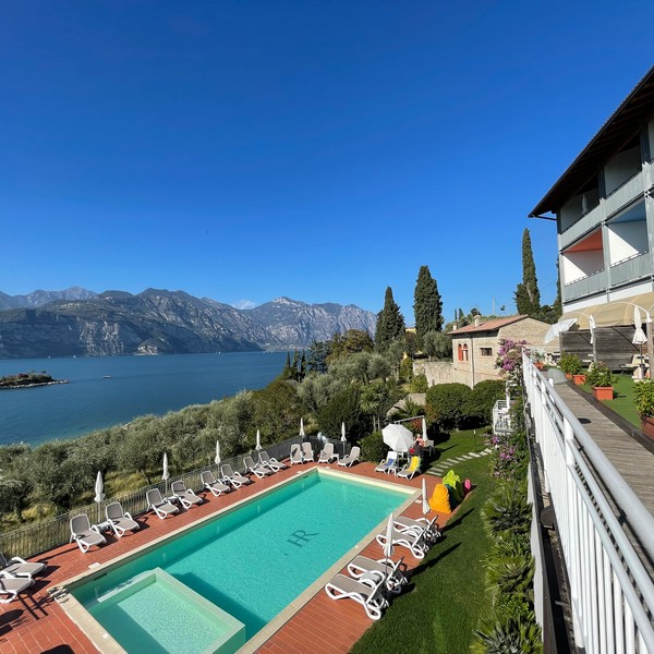 Aparthotel Rome - Malcesine - Apartments and rooms on Lake Garda